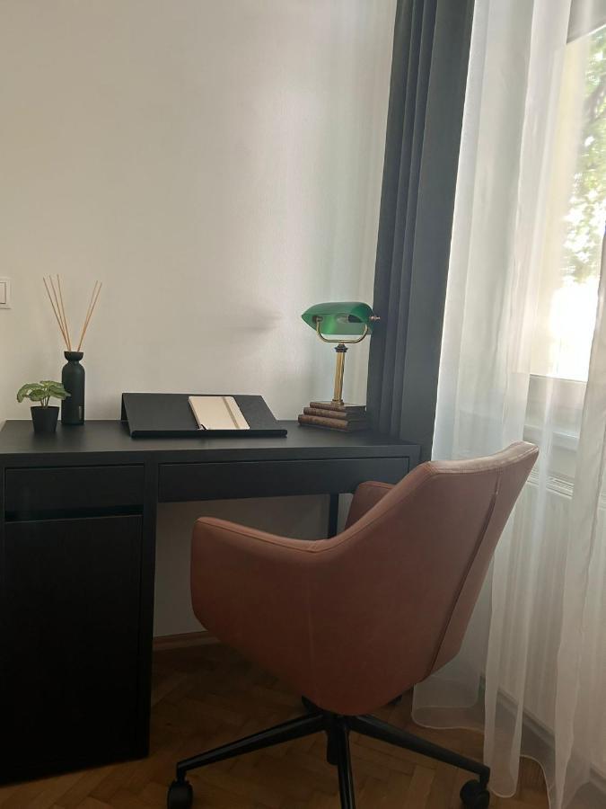 Apartment 5 Min Schoenbrunn Gloriette, Direct To City Center, Free Parking Вена Экстерьер фото
