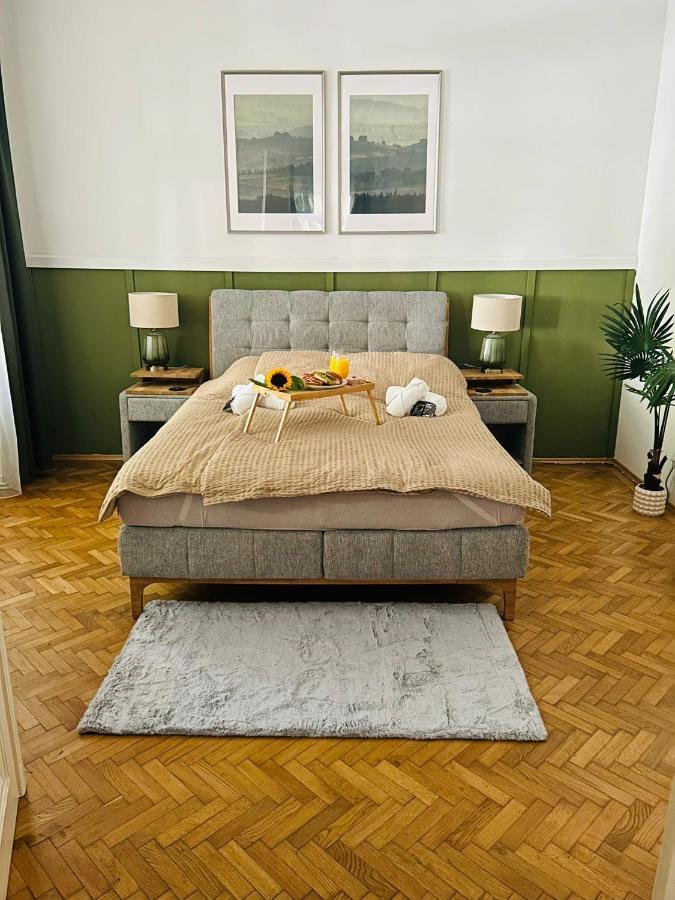 Apartment 5 Min Schoenbrunn Gloriette, Direct To City Center, Free Parking Вена Экстерьер фото
