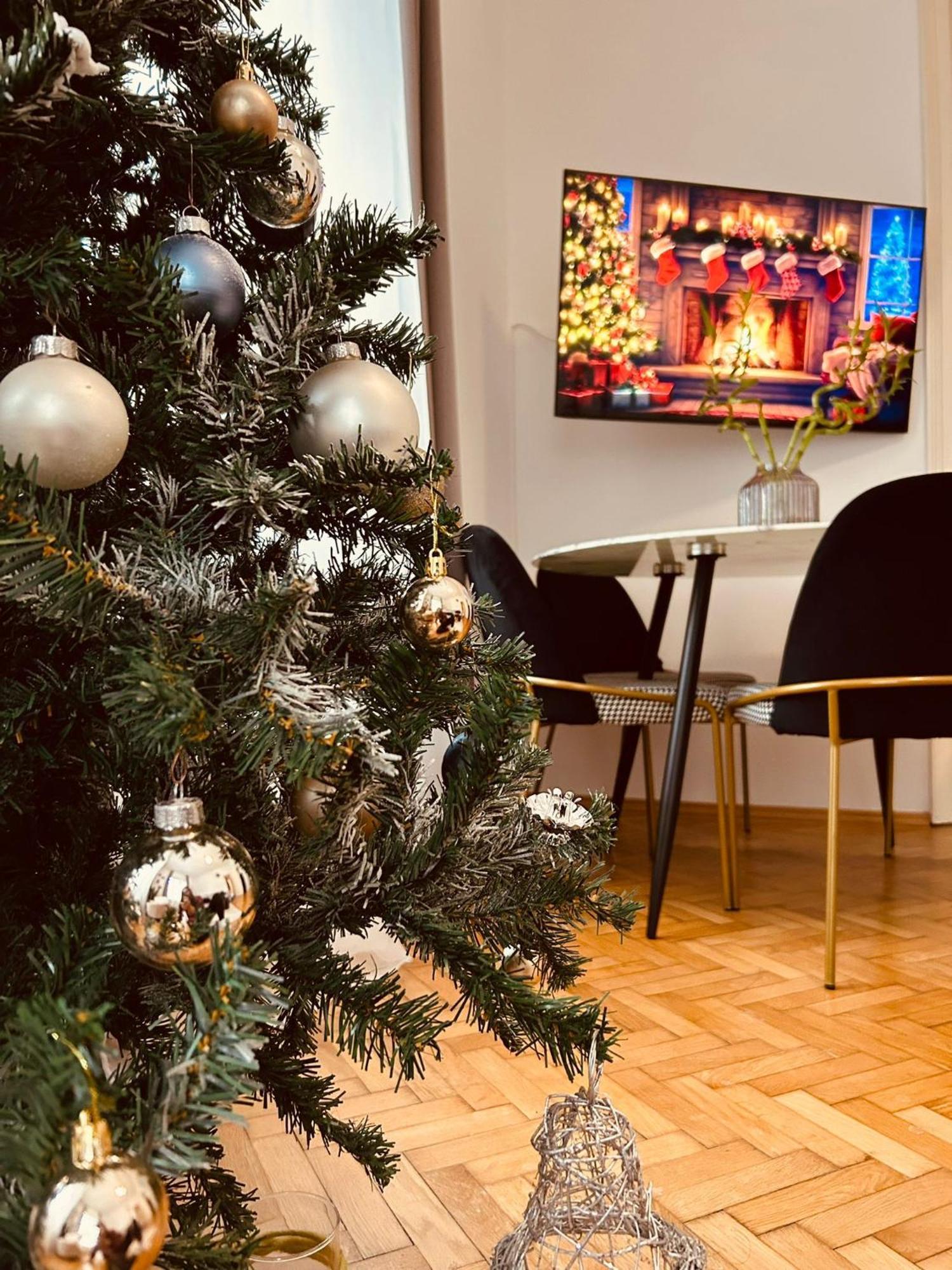 Apartment 5 Min Schoenbrunn Gloriette, Direct To City Center, Free Parking Вена Экстерьер фото
