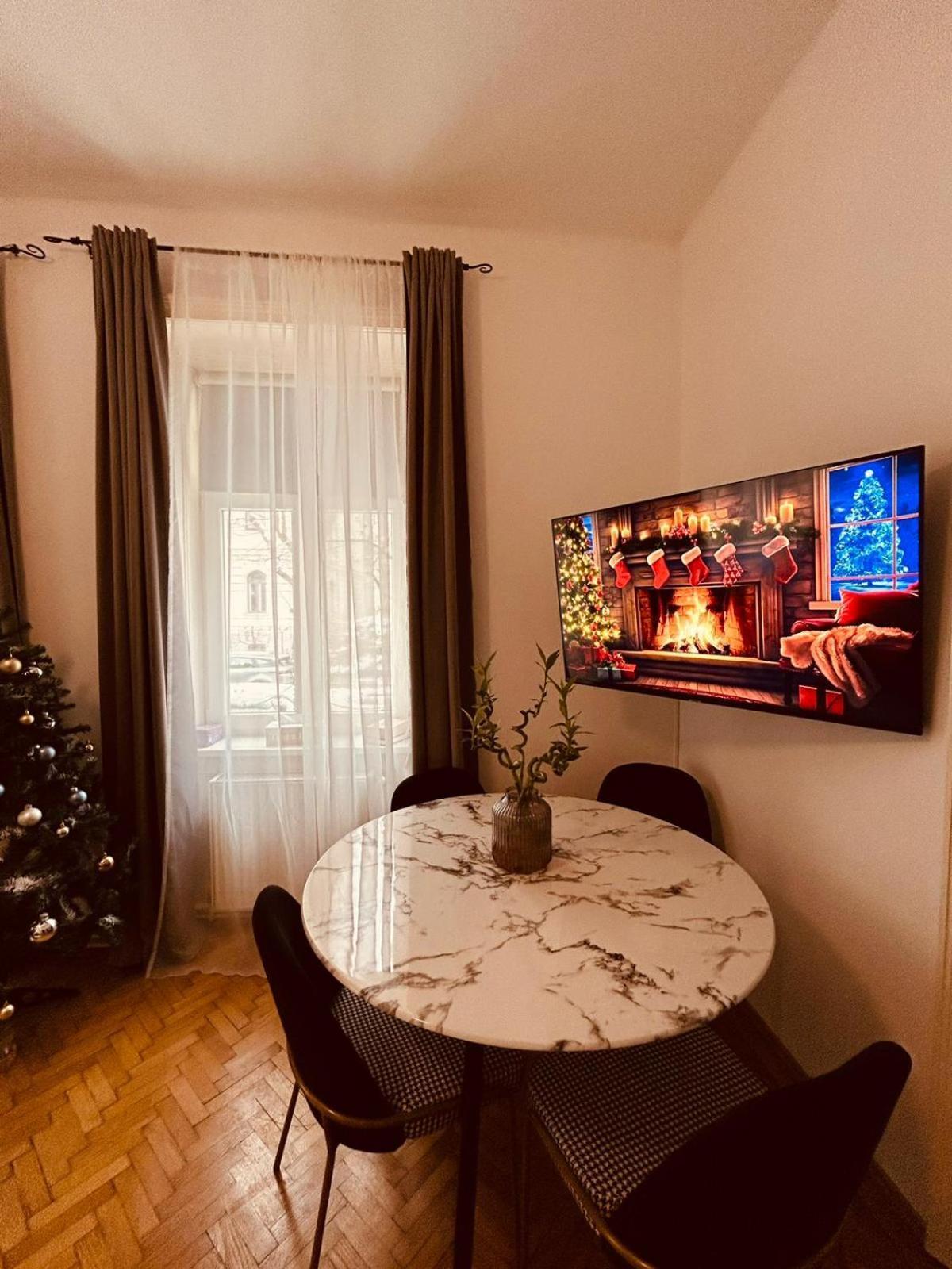 Apartment 5 Min Schoenbrunn Gloriette, Direct To City Center, Free Parking Вена Экстерьер фото